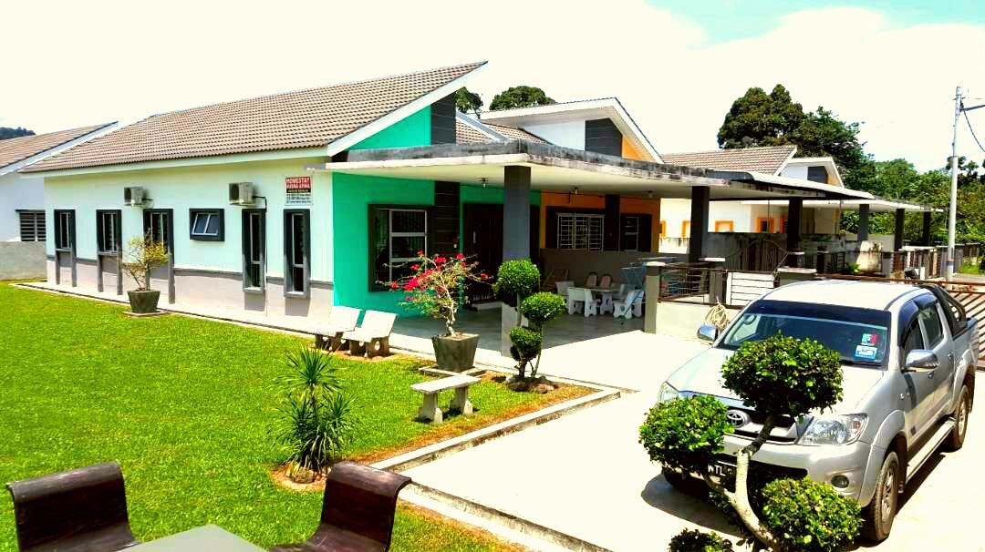 Taiping Homestay Husna Afina 外观 照片